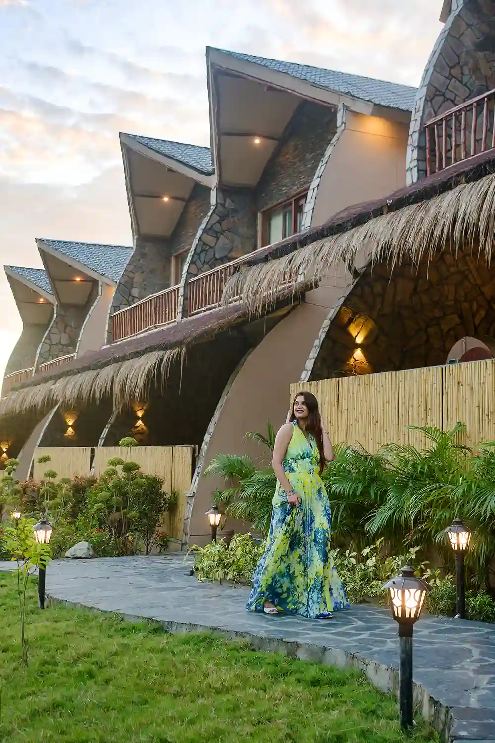 Resorts & Architecture · 11
