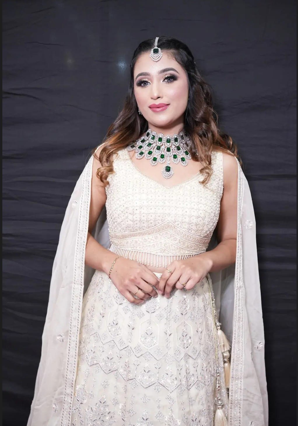 Bridal & Makeup · 06